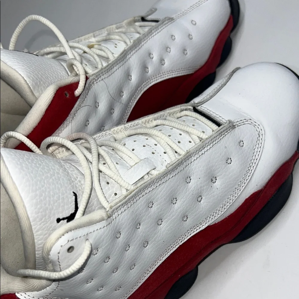 Kids size 6.5Y Jordan 13 Retro Chicago Cherry & White - Picture 8 of 11